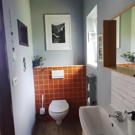 Hisa Tarka Apartment *
