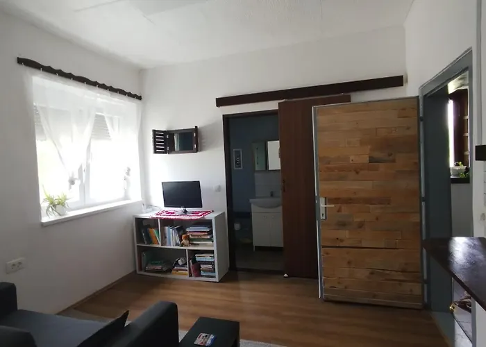 Διαμέρισμα Hisa Tarka